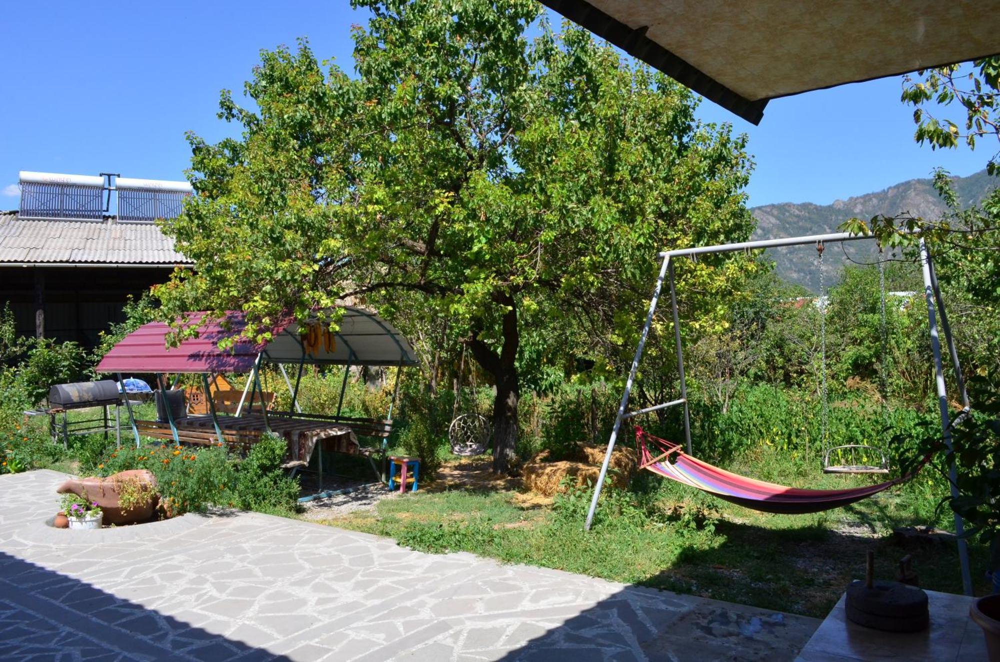 Aghasu Tun B&B Odzun Εξωτερικό φωτογραφία